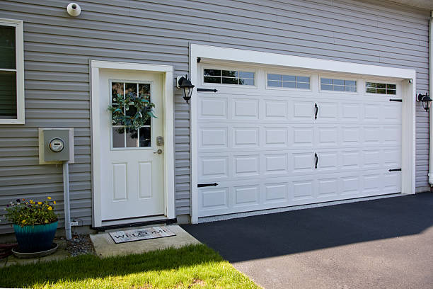 24/7 Emergency Garage Door Panel Replacement experts in Reserve, LA